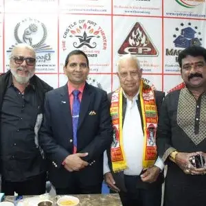 Magician-CP-Yadav-with-Actors-300x300